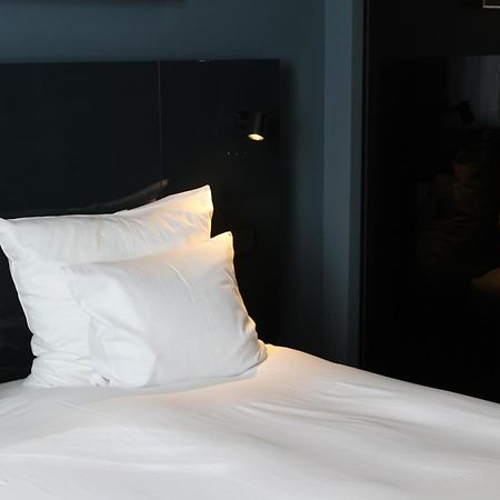 Hotel Les Nuits Antwerpen Exteriör bild