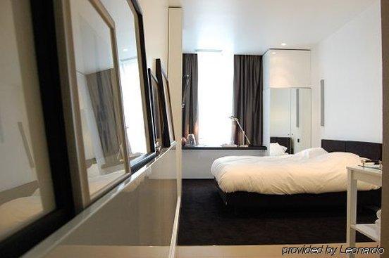 Hotel Les Nuits Antwerpen Rum bild